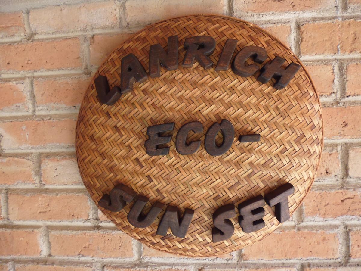 Lanrich Eco Villas Mirissa Esterno foto