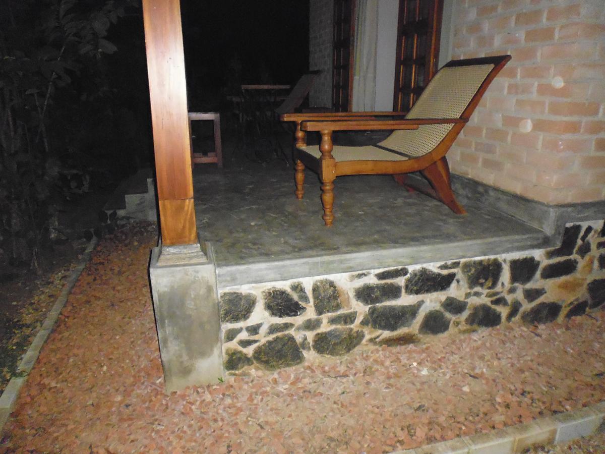 Lanrich Eco Villas Mirissa Esterno foto