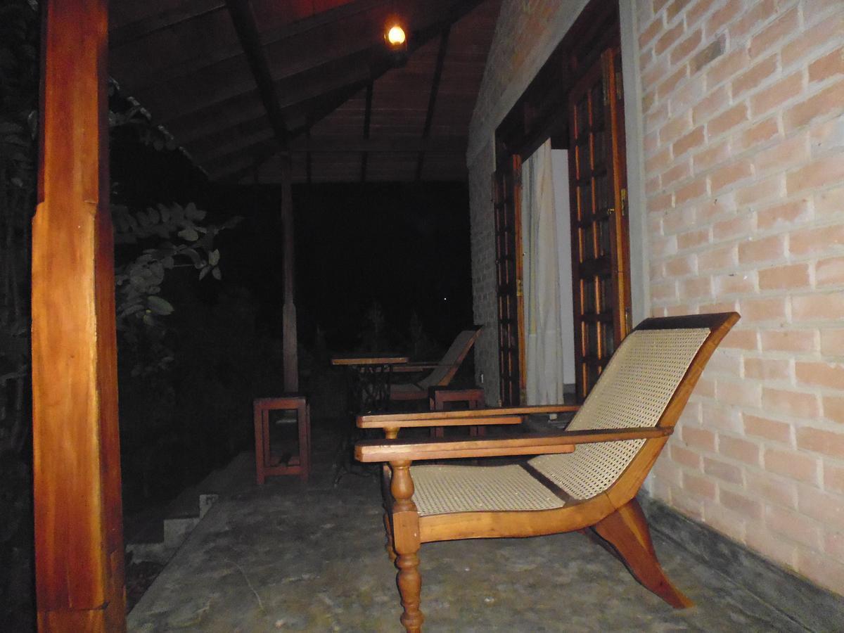 Lanrich Eco Villas Mirissa Esterno foto